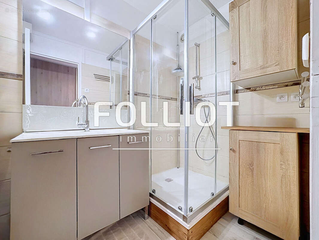 Appartement à COURSEULLES-SUR-MER