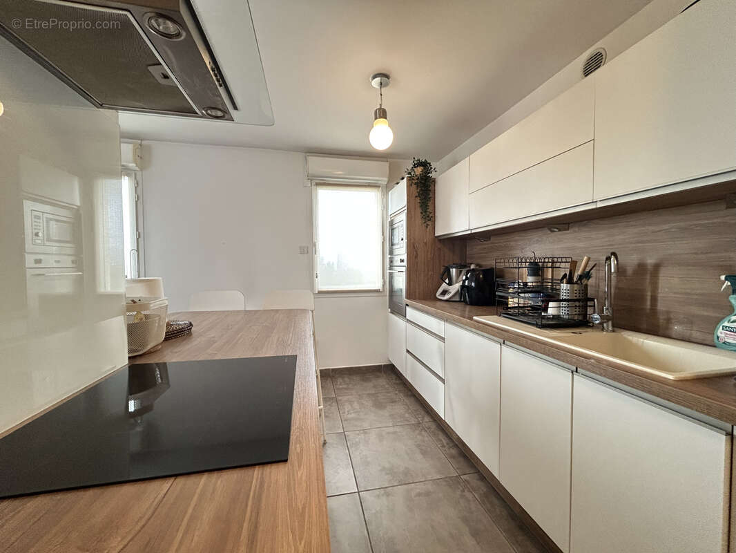 Appartement à MARSEILLE-14E