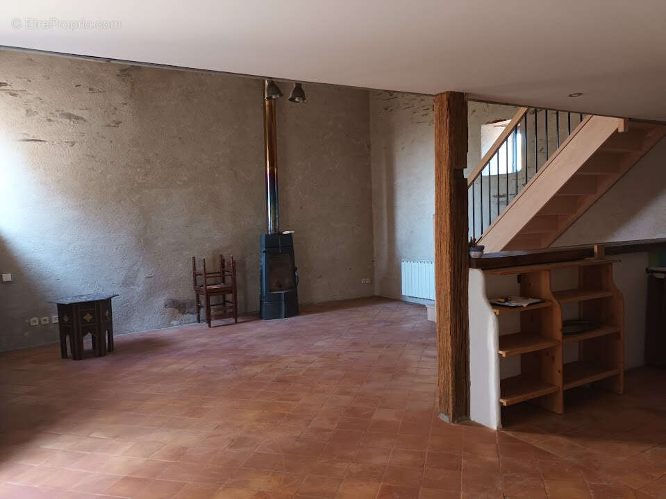 Maison à VILLARDONNEL