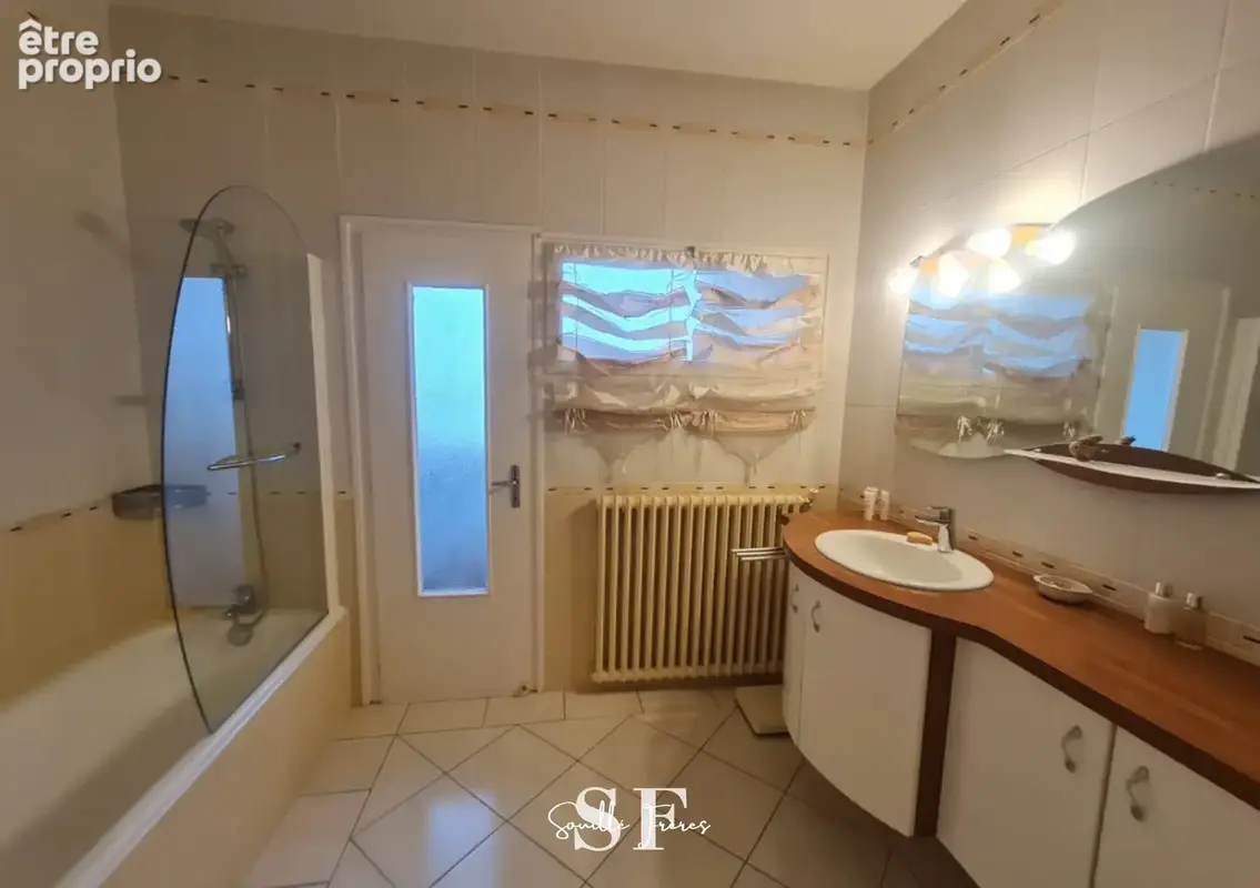 Agen centre- appartement avec balcon et parking - photo 7