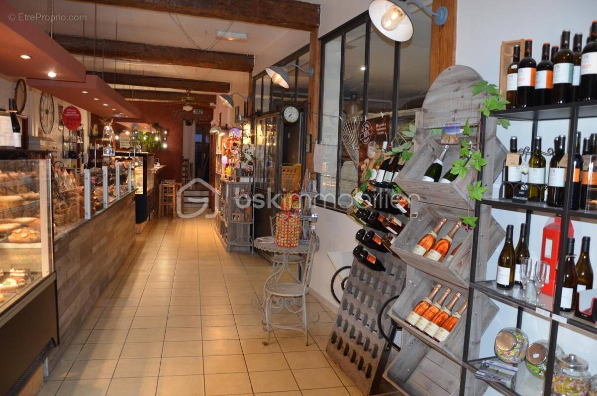 Commerce à MONTREAL