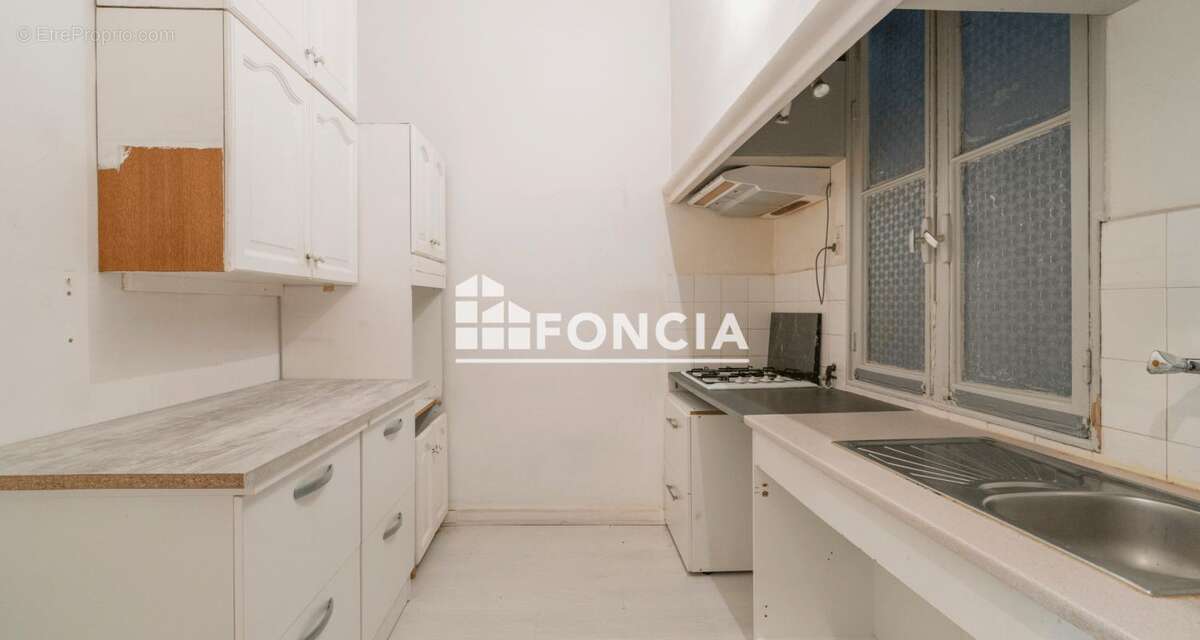 Appartement à MARSEILLE-8E