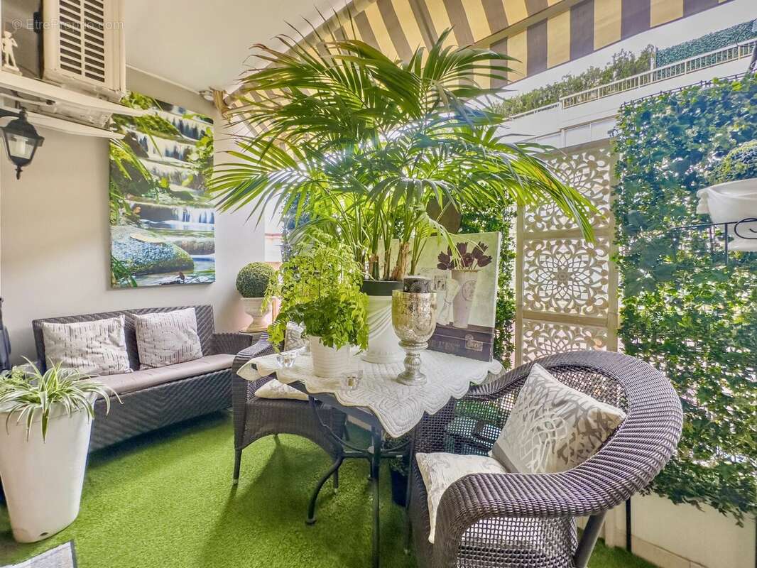 Appartement à CANNES