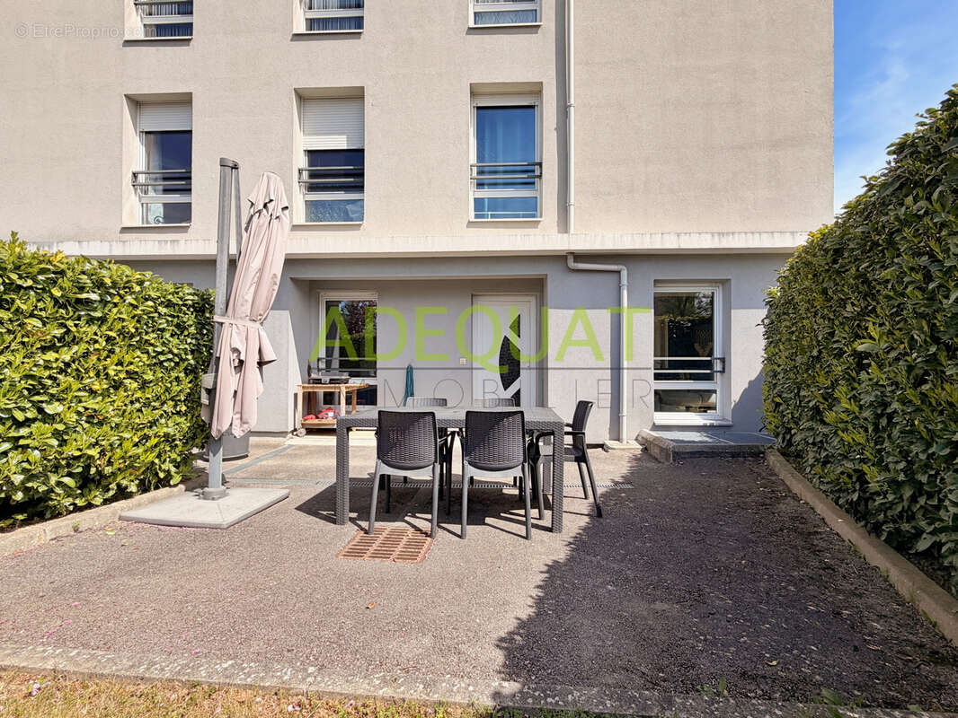 Appartement à L'ISLE-D'ABEAU