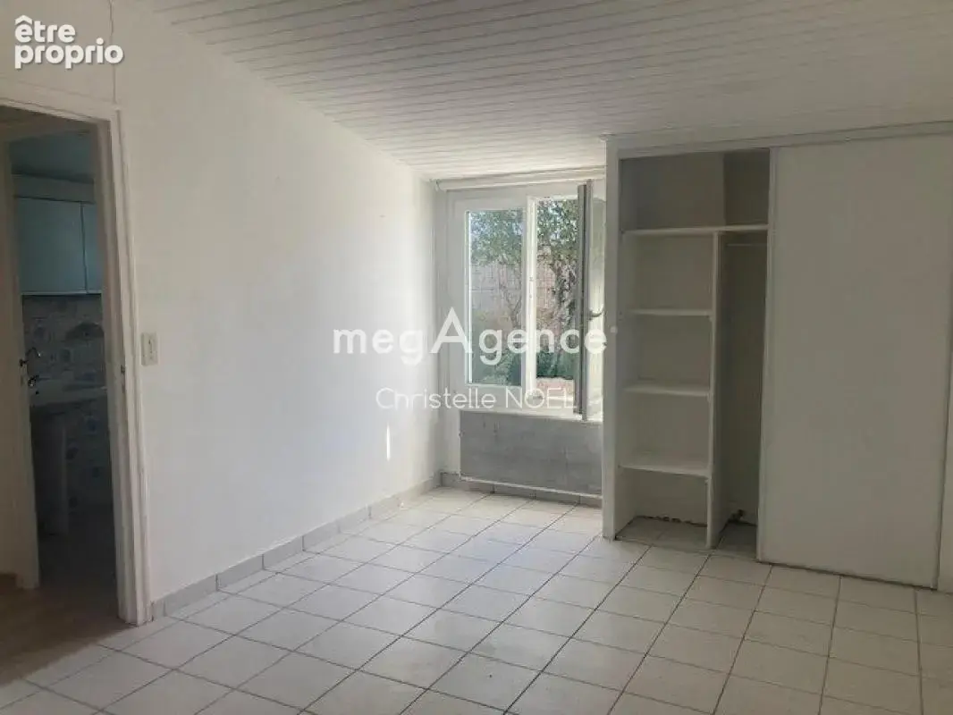 Maison de plain pied avec deux chambres,a finir de rénover - photo 12