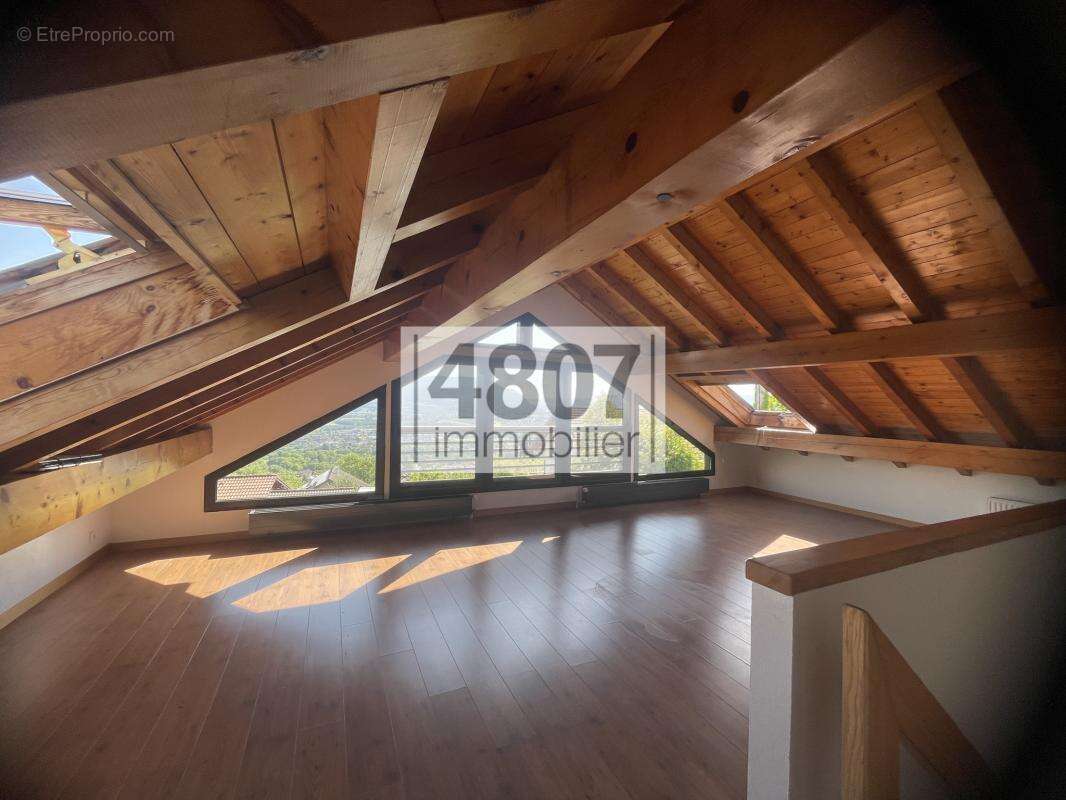 CRANVES-SALES   Ferme rénovée avec vue sur les montagnes et - photo 17