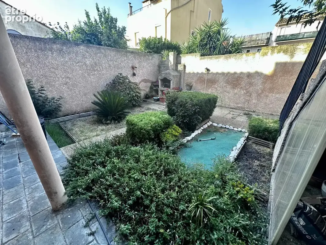Spacieuse maison de ville a rénover, secteur Torcatis - photo 3