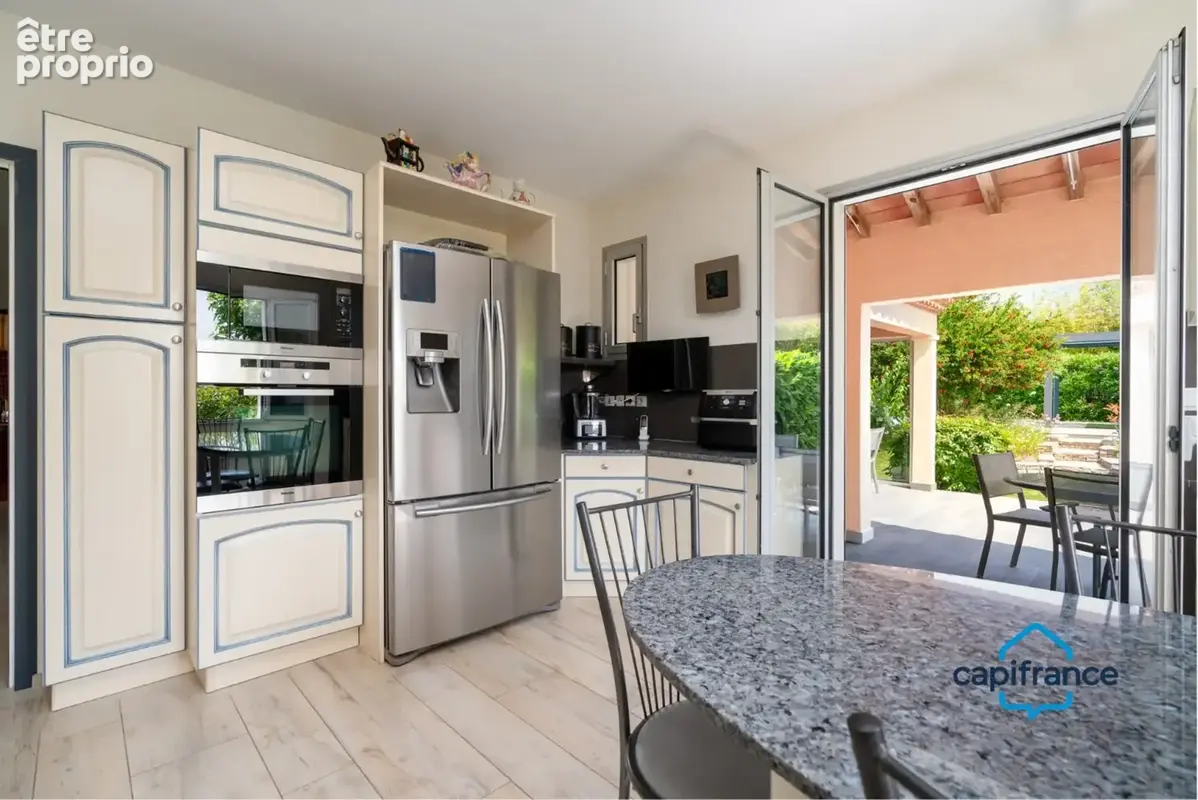 Juvignac – villa 6 pièces de plain-pied – 168,86 m² – piscine chauffée – véranda chauffée – sous-sol d’environ 160 m² - photo 10