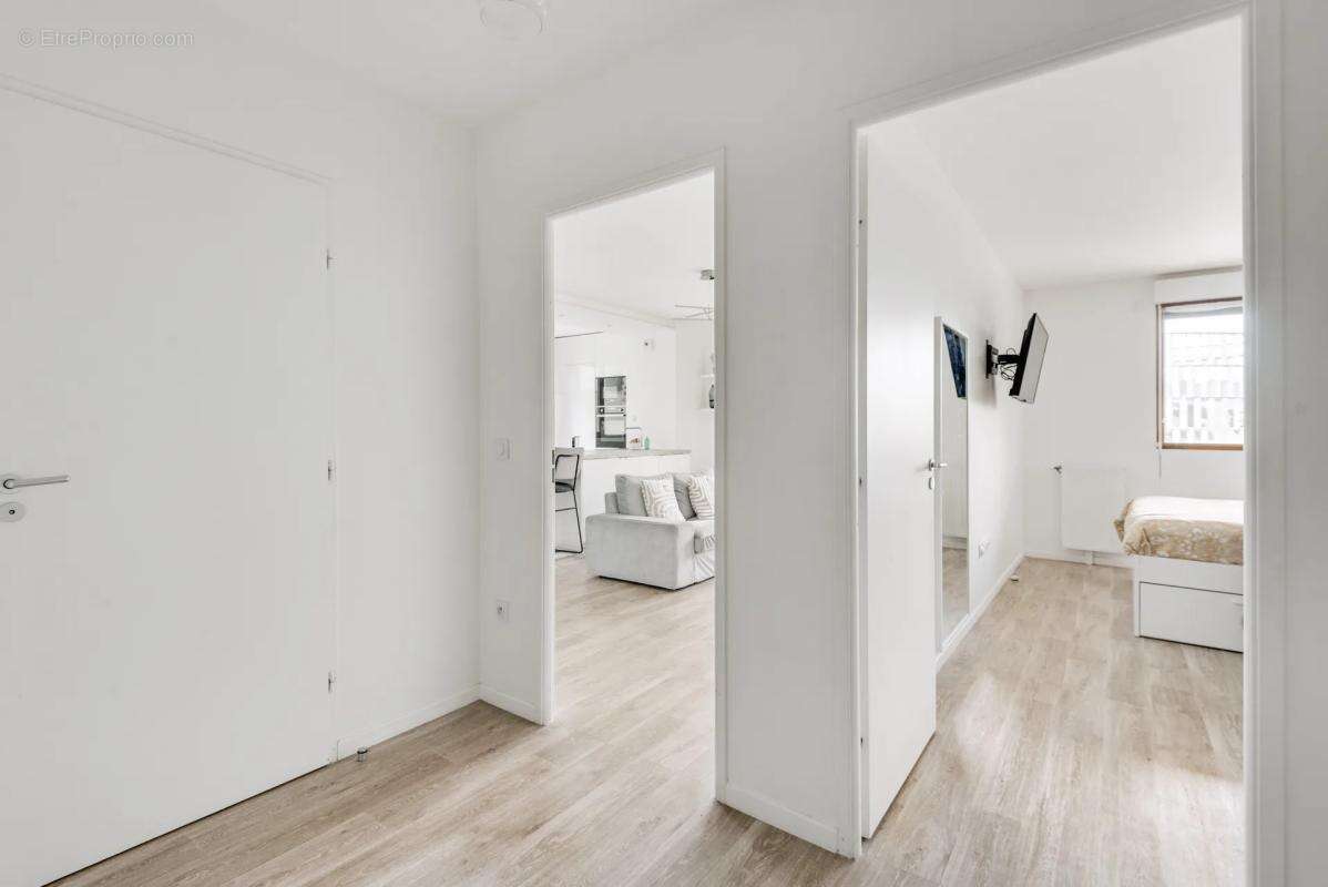 Appartement à L'ILE-SAINT-DENIS