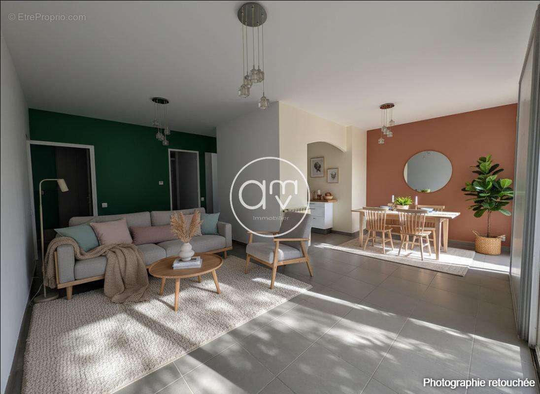 Appartement à HYERES