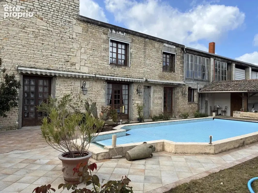 Maison à EPANNES