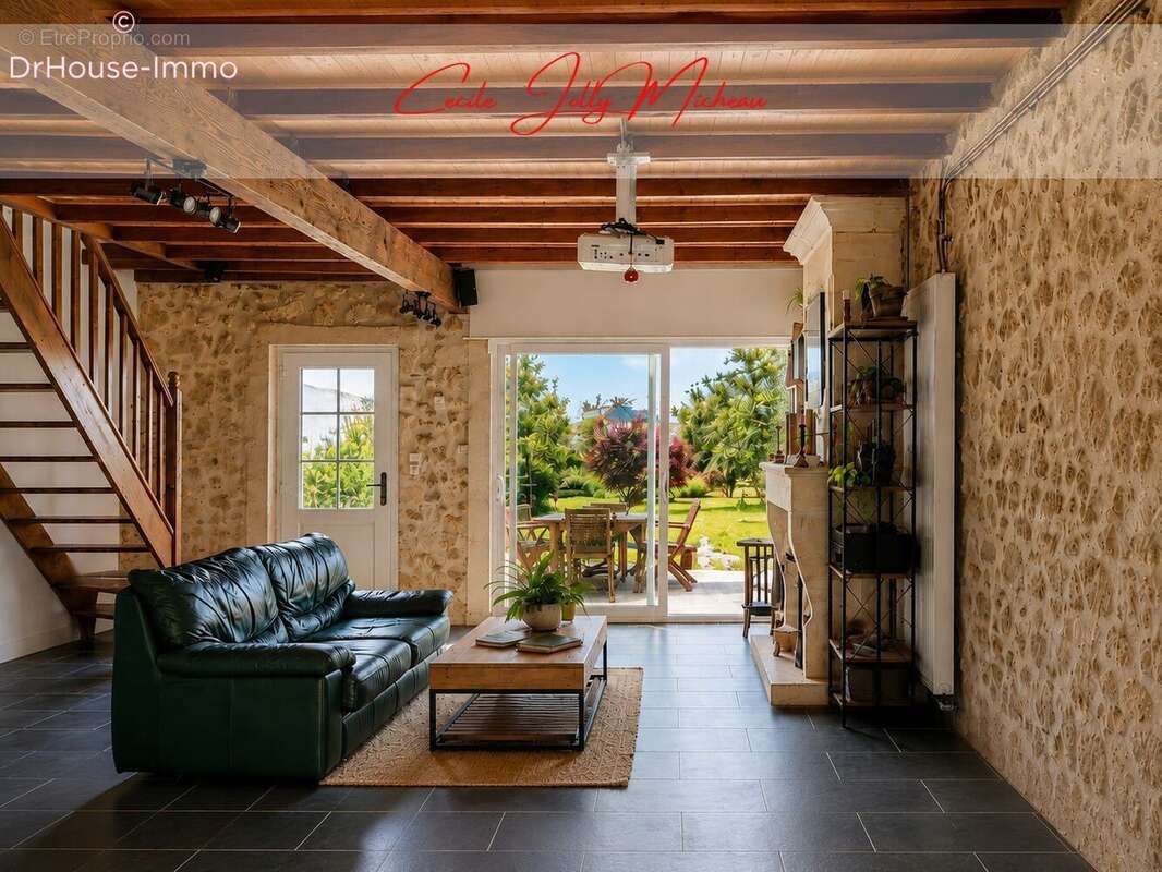 Maison 5 pièces 118 m² à vendre à Lansac (33710) - photo 14