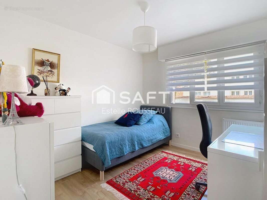Appartement 118 m² à Saint-Maur-Des-Fosses  - photo 7