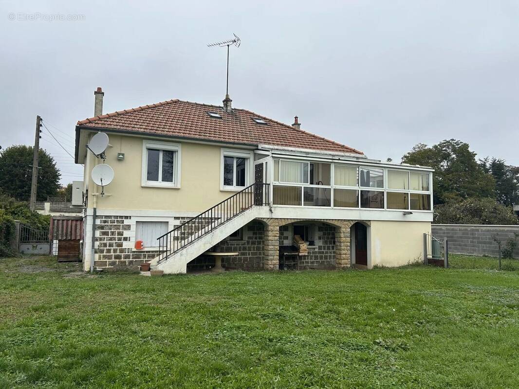 Maison à BRASSAC-LES-MINES
