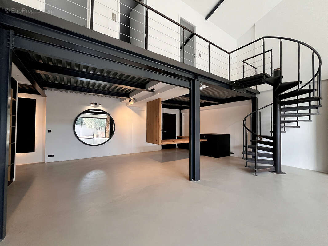 Authentique Loft avec extérieur - photo 7