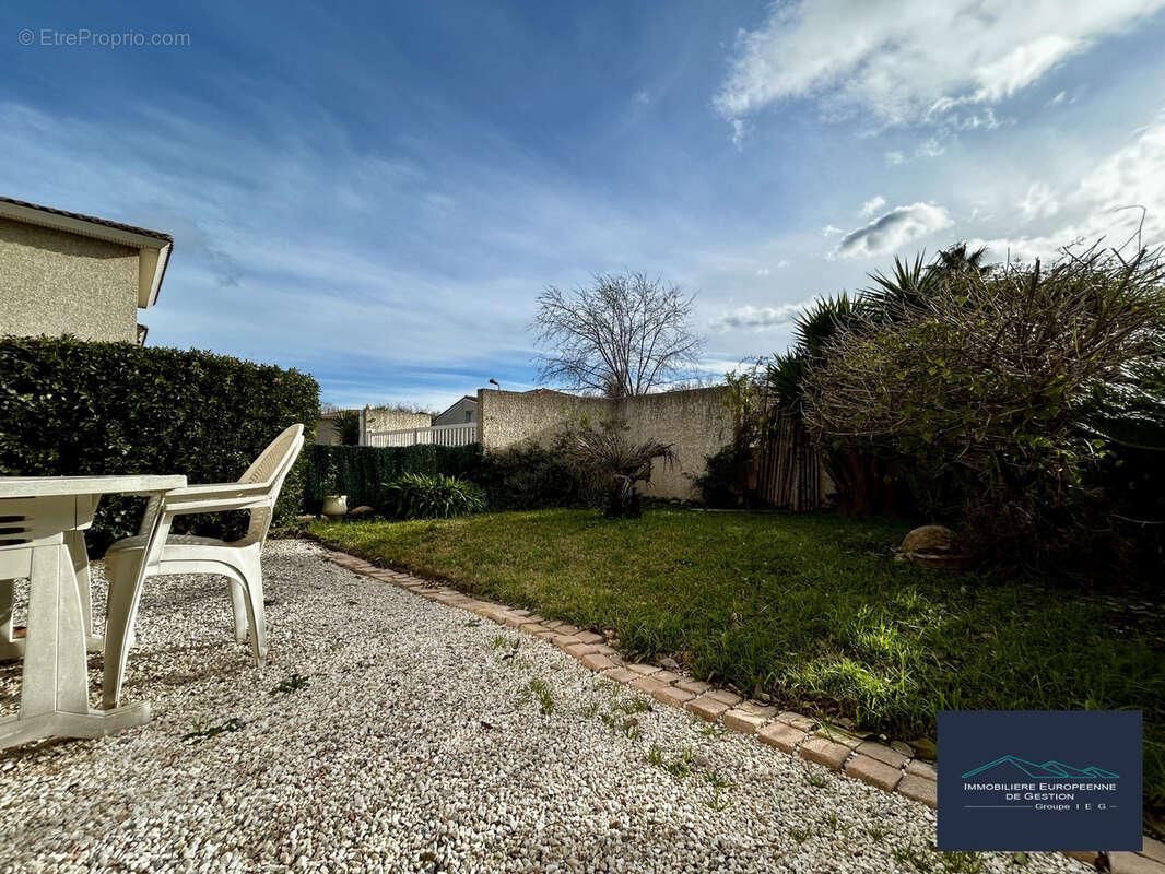 Appartement à SAINT-ESTEVE