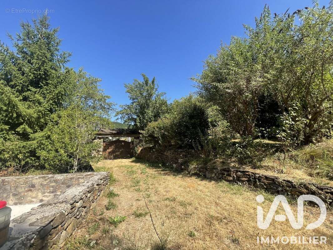 Maison 160 m² à Sainte-Eulalie-D'olt  - photo 5