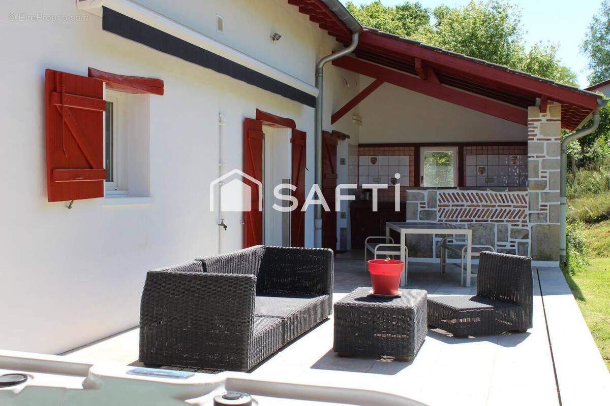 Photo 1 - Maison à BARDOS