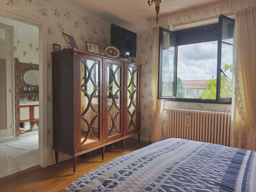 Ens. immobilier, 7 pièces, 172 m2 COGNAC - photo 6