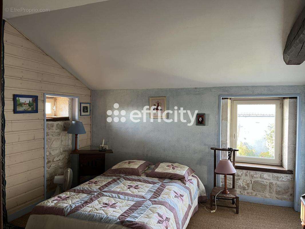 Maison à CELLES-SUR-BELLE