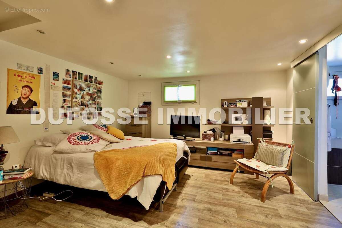 Photo 8 - Maison à OULLINS