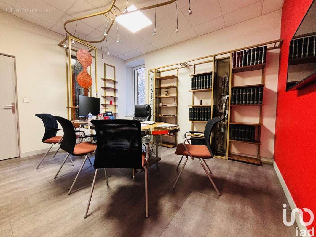 Photo 2 - Commerce à METZ