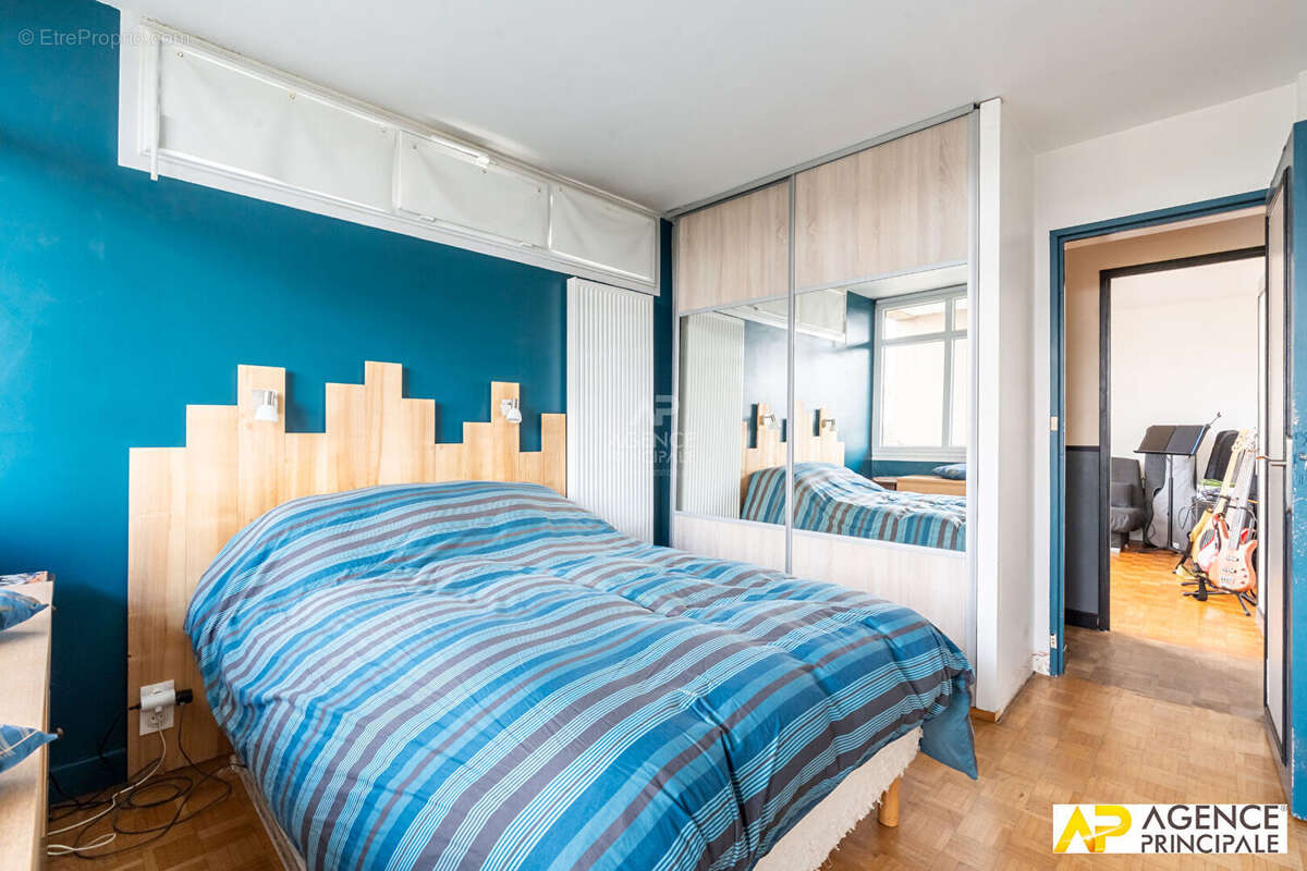 Appartement à MAISONS-LAFFITTE