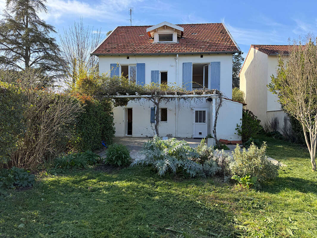 Maison de caractère années 50, quartier Bellevue à Albi - photo 7