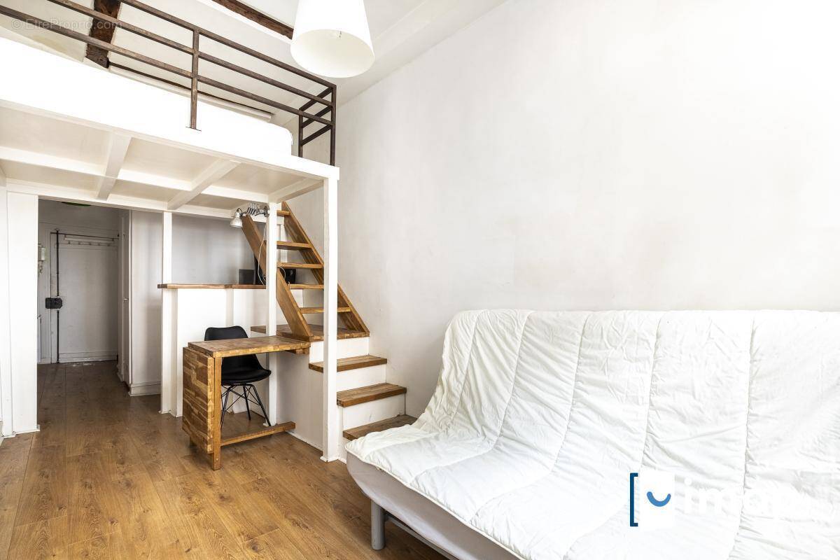 Appartement à PARIS-2E