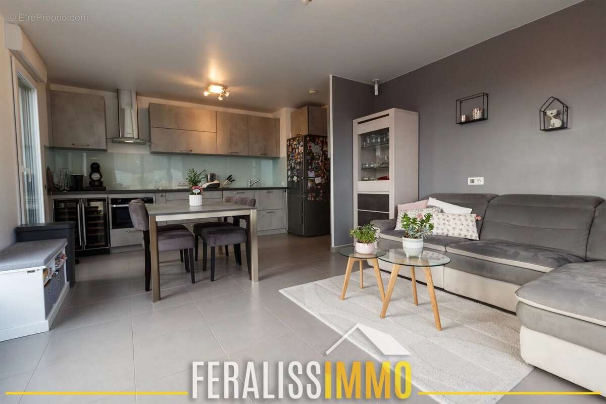 Appartement à JOUY-LE-MOUTIER