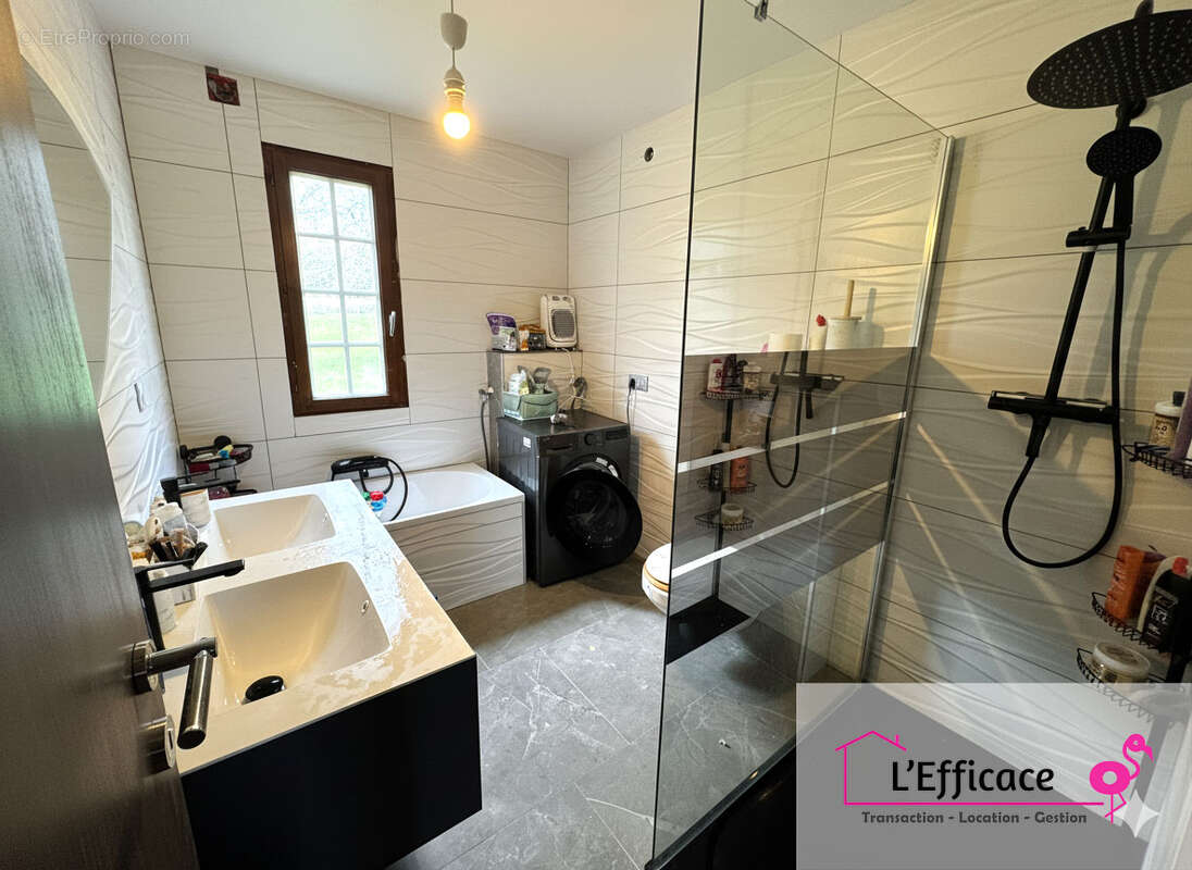 Maison à AMBIEVILLERS