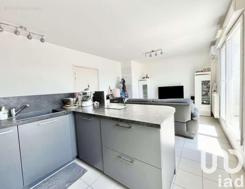 Photo 3 - Appartement à SAINT-PRIEST