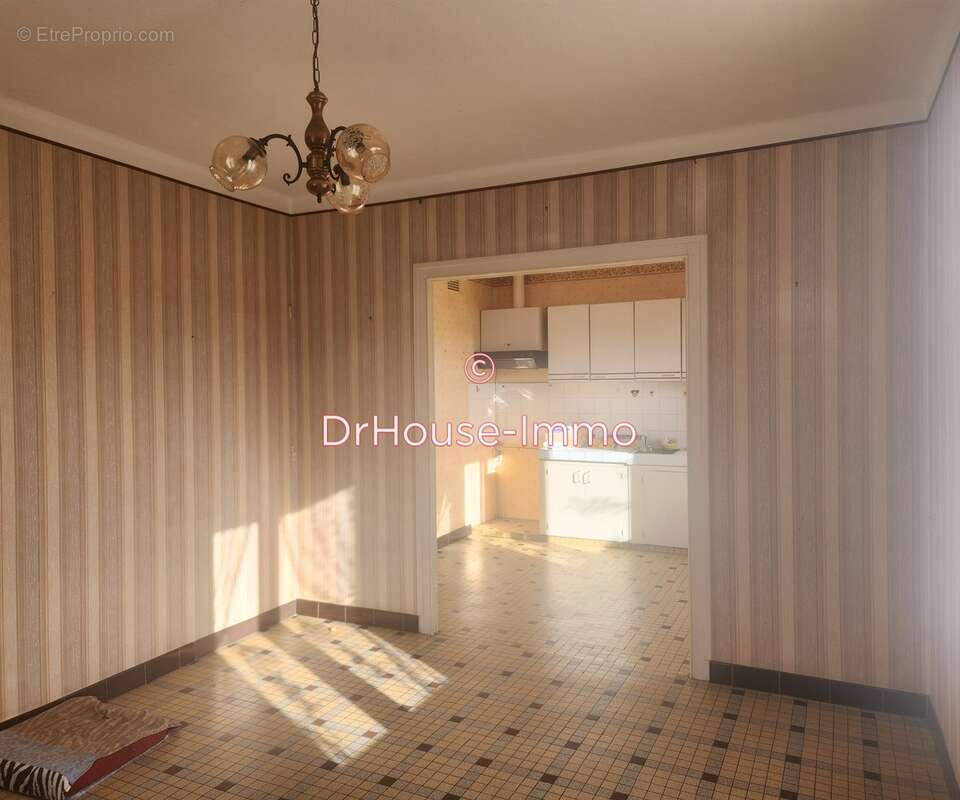 Maison à SOULIGNE-SOUS-BALLON