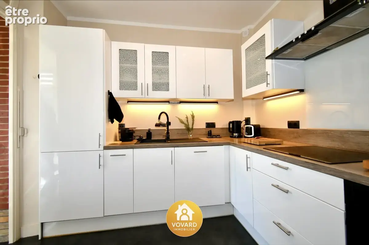 Demeure meulière avec tour et studio - photo 11