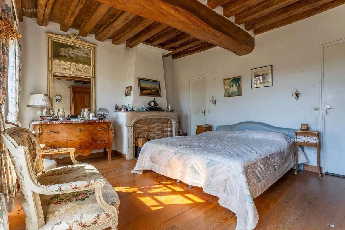 Maison à MILLY-LA-FORET