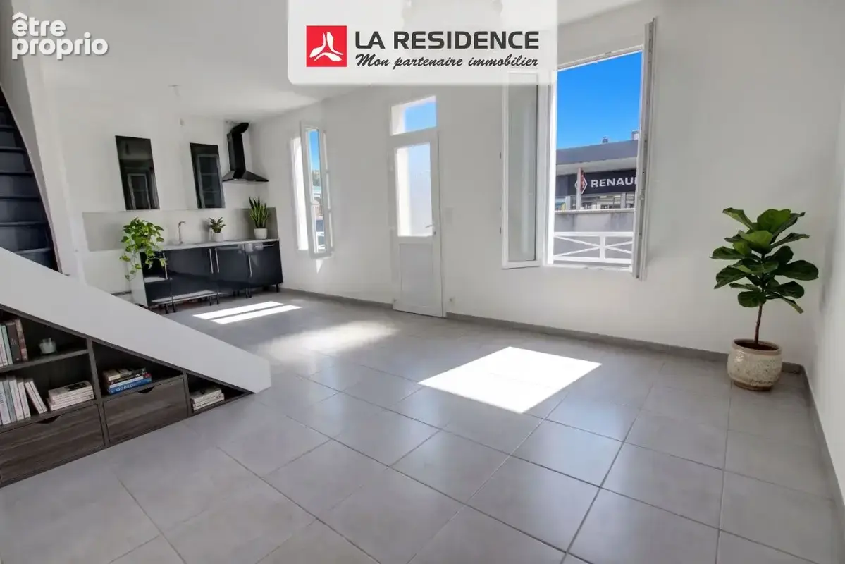 Maison 3 pièces 52 m² à vendre à Le Mesnil-Saint-Denis (78320) - photo 2