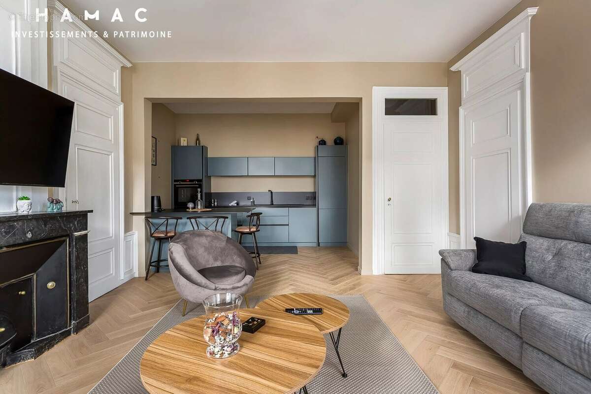 T4 de charme – 79 m² avec ascenseur – secteur ainay / carnot - emplacement exceptionnel - photo 5