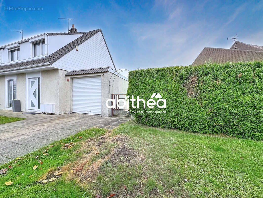 Maison à LOOS-EN-GOHELLE