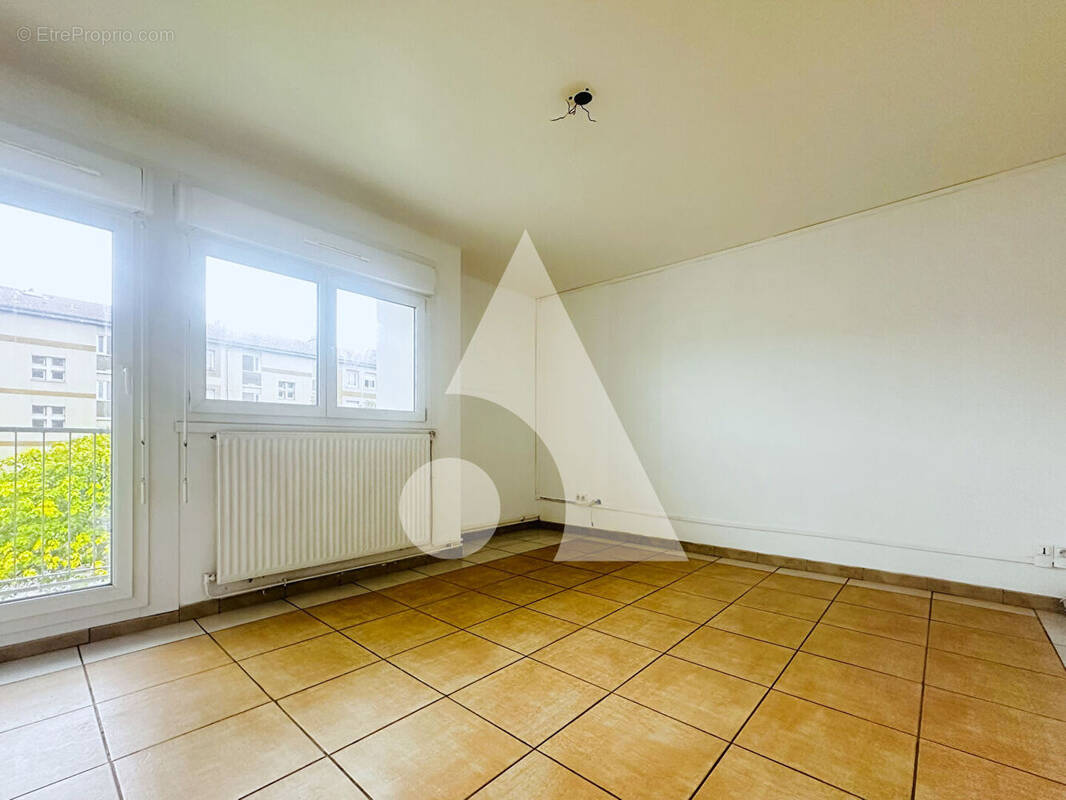 Appartement à CHAMPIGNEULLES