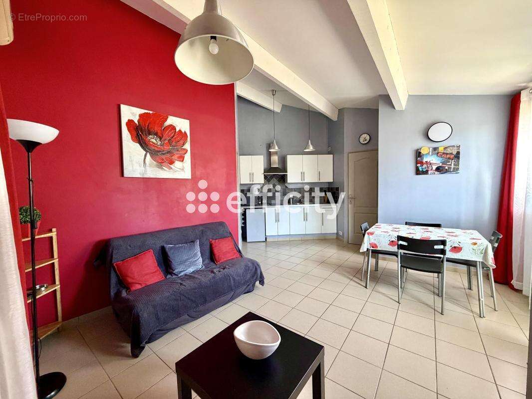 Maison 40 m² à Miramas  - photo 5