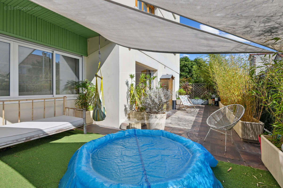 Appartement à NANTERRE