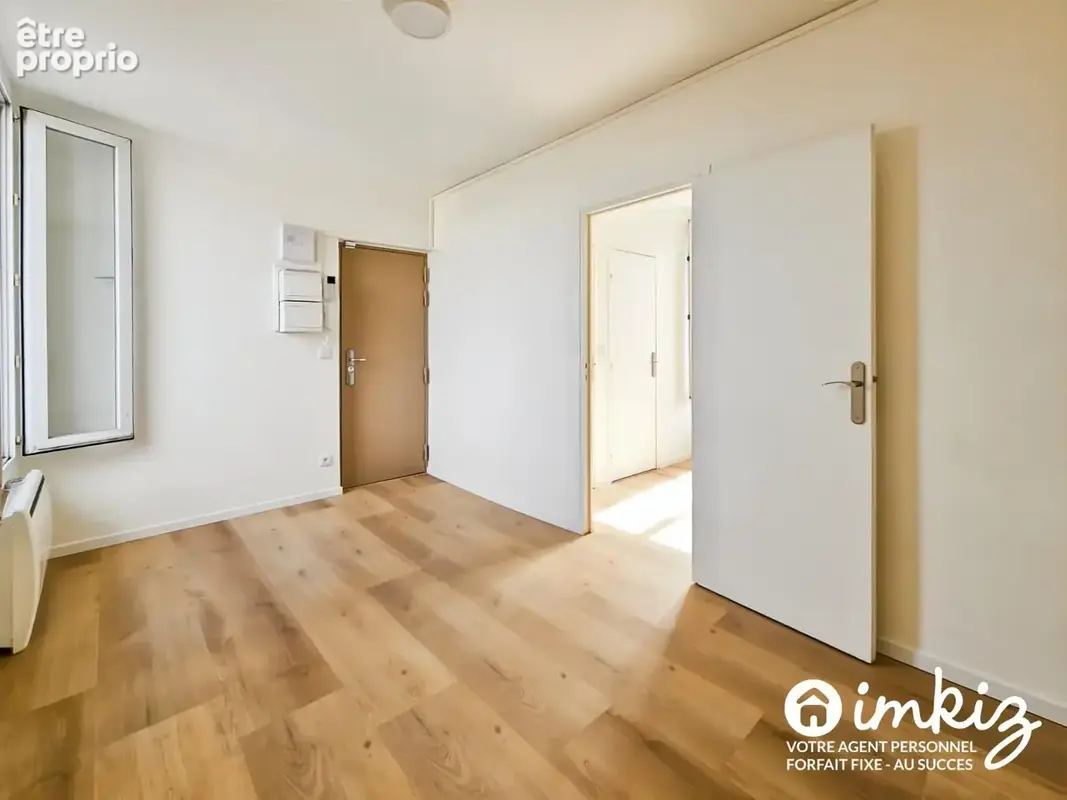 Appartement à SAINT-MAUR-DES-FOSSES