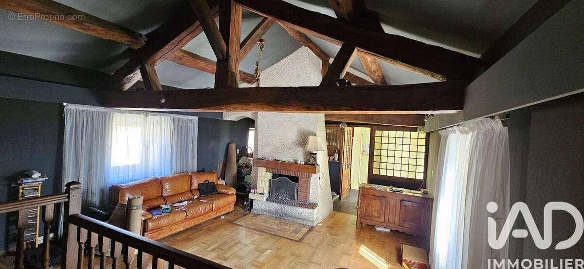 Photo 2 - Appartement à DAMPIERRE-SUR-SALON