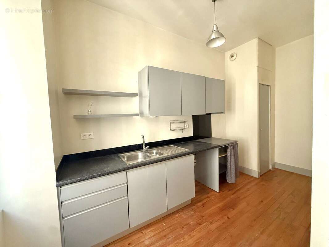 Appartement 34 m² à Bordeaux  - photo 4