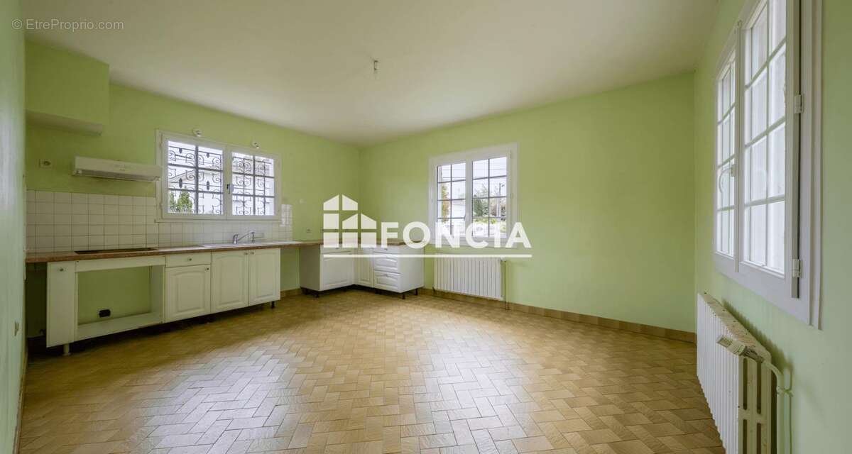 Proximité commerces - photo 10