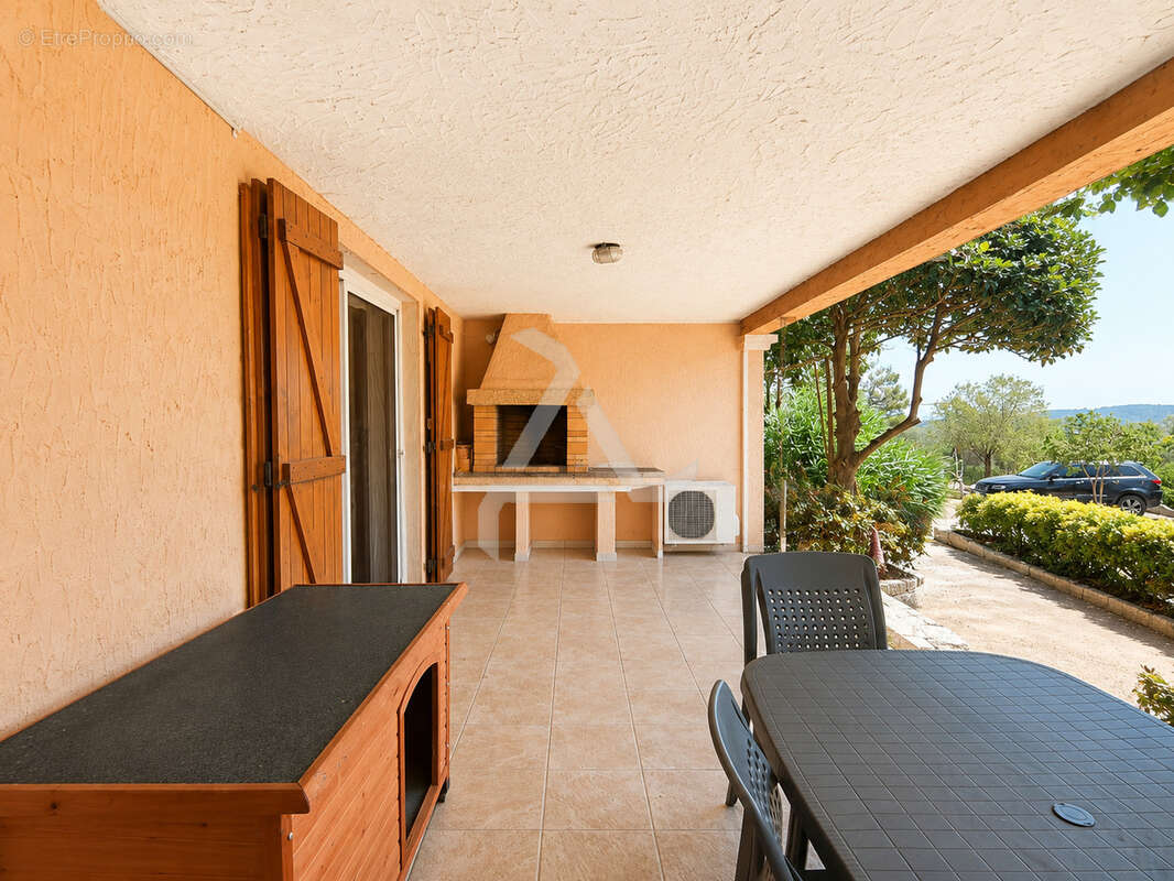 Appartement t4 de 82 m2 dans petite copropriété de charme à 20min de porto-vecchio - photo 21