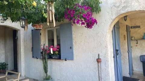 Maison à PLAN-DE-LA-TOUR