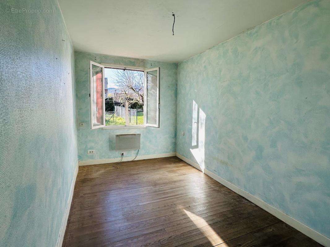 Maison à LORP-SENTARAILLE