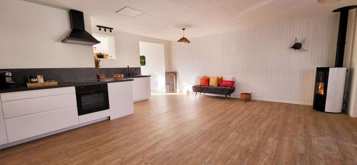 Maison à L&#039;HOUMEAU