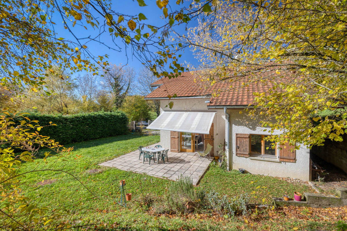 Maison à POMMIERS-LA-PLACETTE